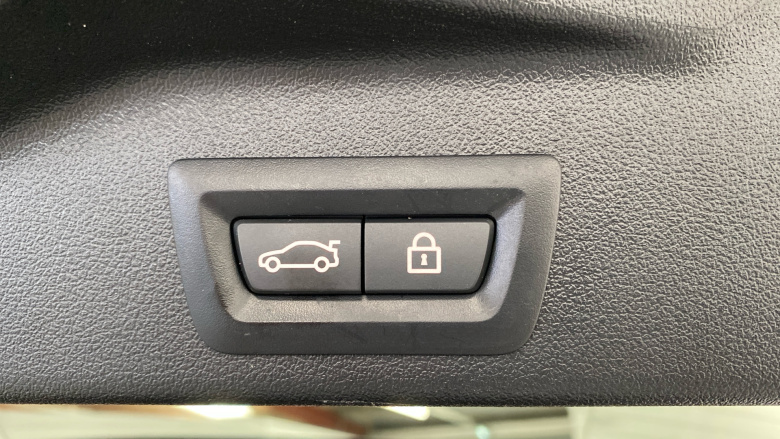 BMW X5 xDrive40i xLine 5dr Auto Petrol Estate